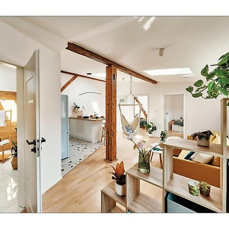 Sunny Apartment At The Heart Of Old Town Krakow Exterior photo