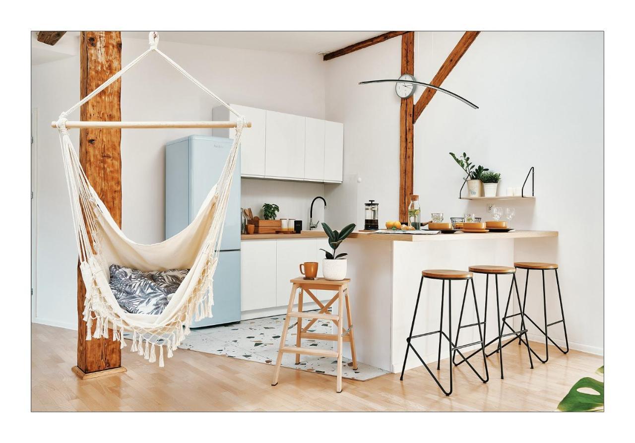Sunny Apartment At The Heart Of Old Town Krakow Exterior photo